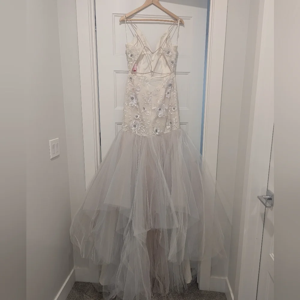 HAYLEY PAIGE Honor Bridal Gown - Picture 4 of 12